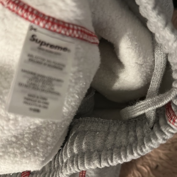 SUPREME Cover-stitch grey sweatpants 💕 - Picture 5 of 7